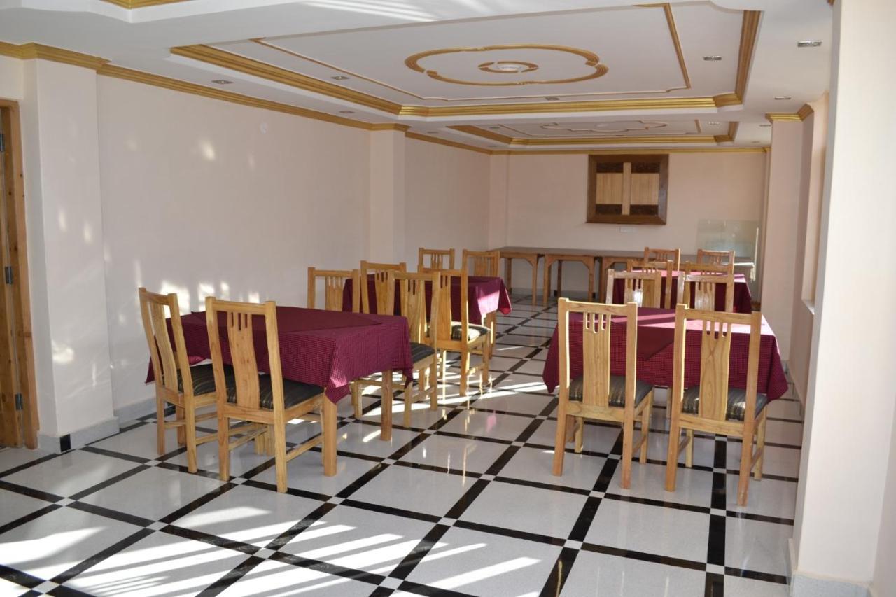 Hotel Prini Inn Manāli Zewnętrze zdjęcie