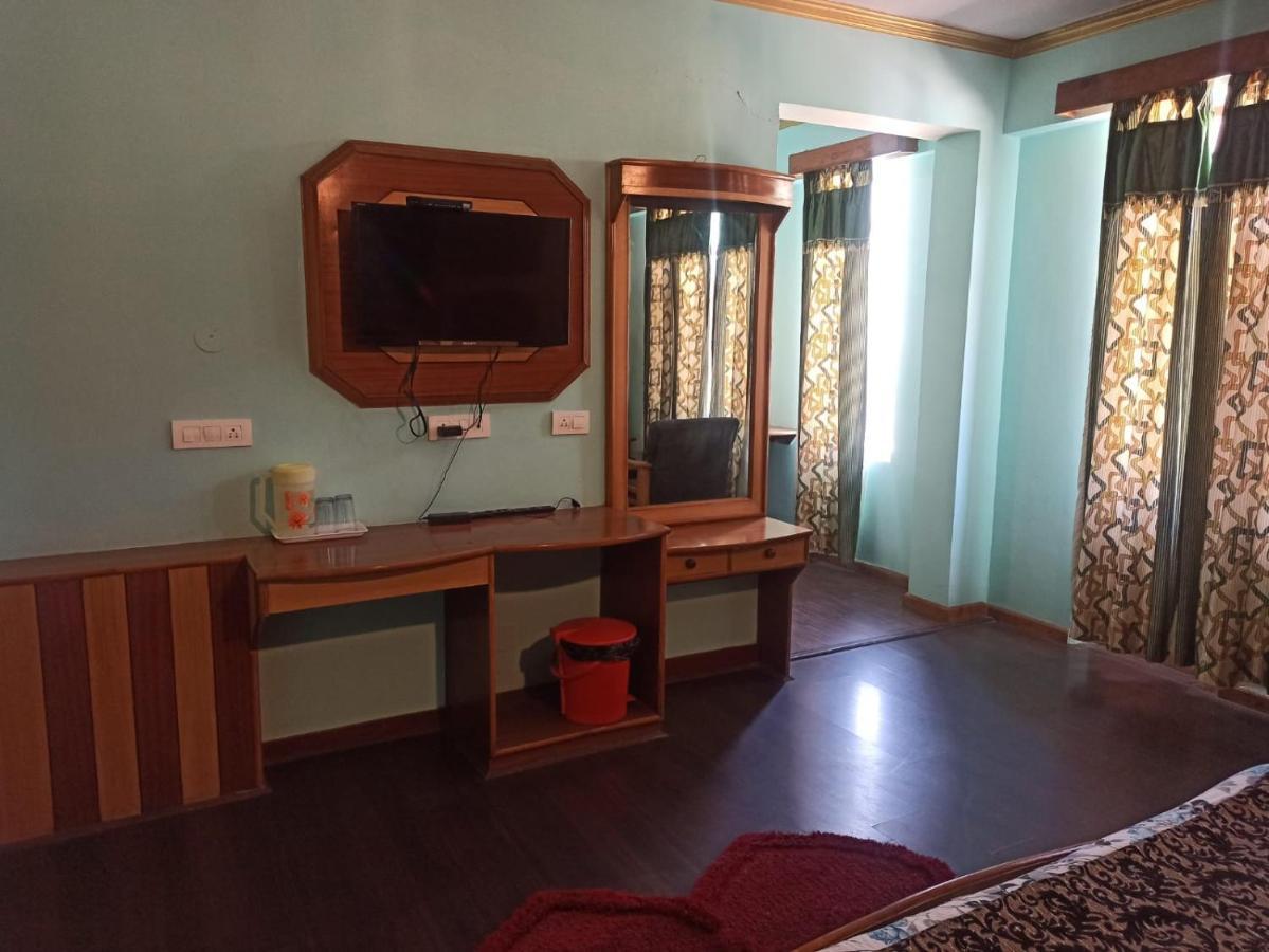 Hotel Prini Inn Manāli Zewnętrze zdjęcie