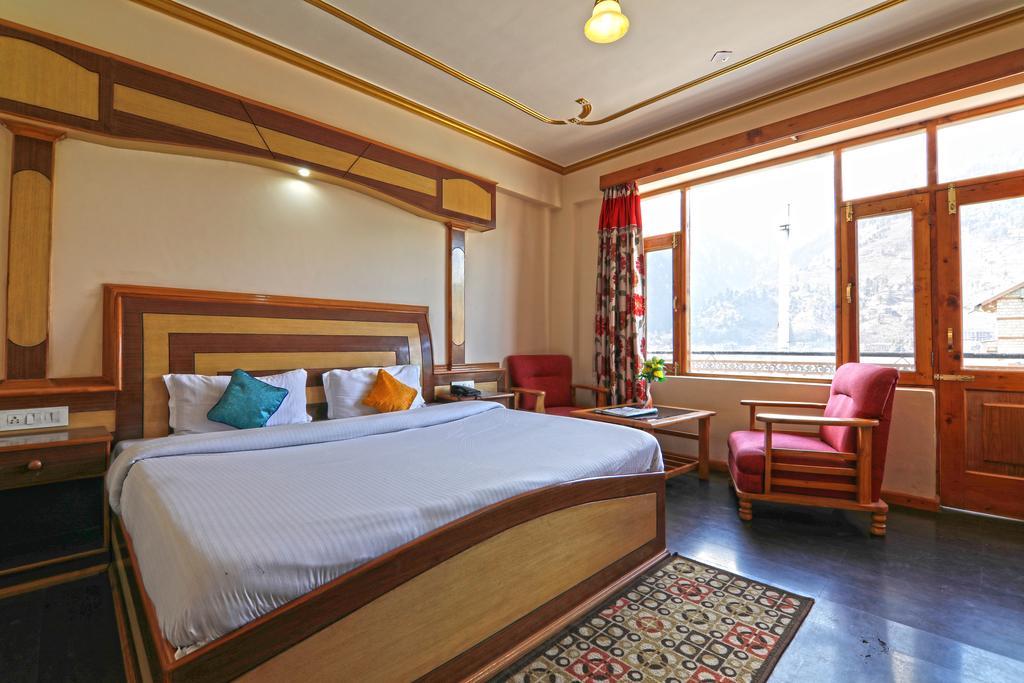 Hotel Prini Inn Manāli Zewnętrze zdjęcie